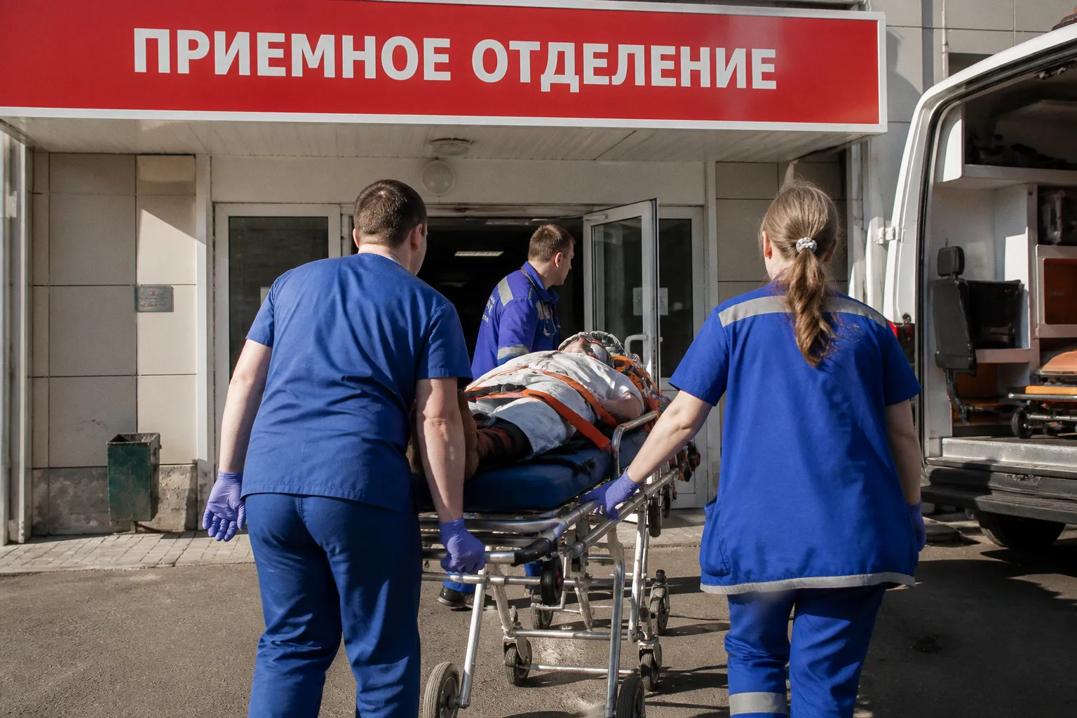 Почему слаженность действий спасает жизни при тяжелых травмах